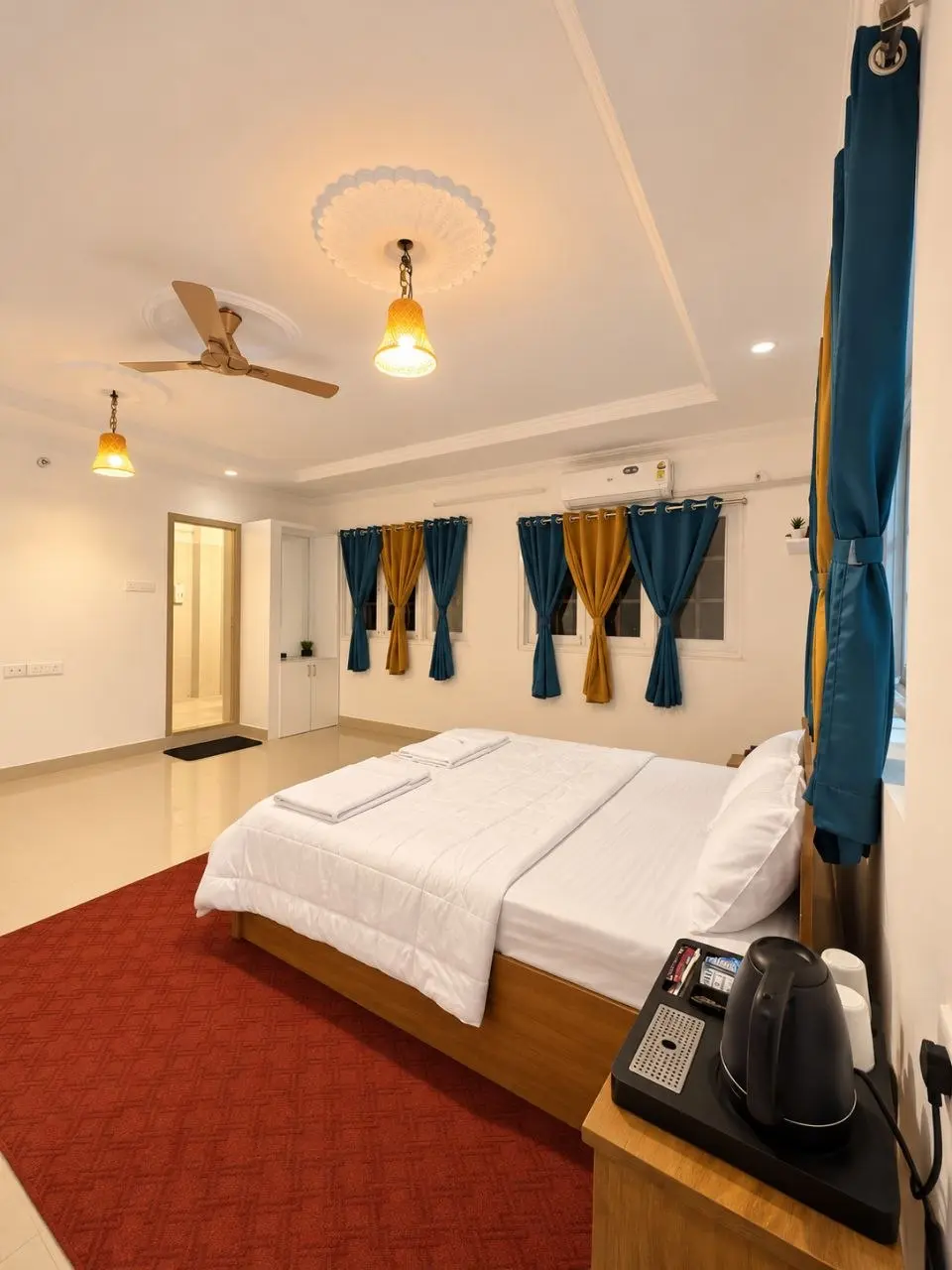 Balcony Ensuite Room